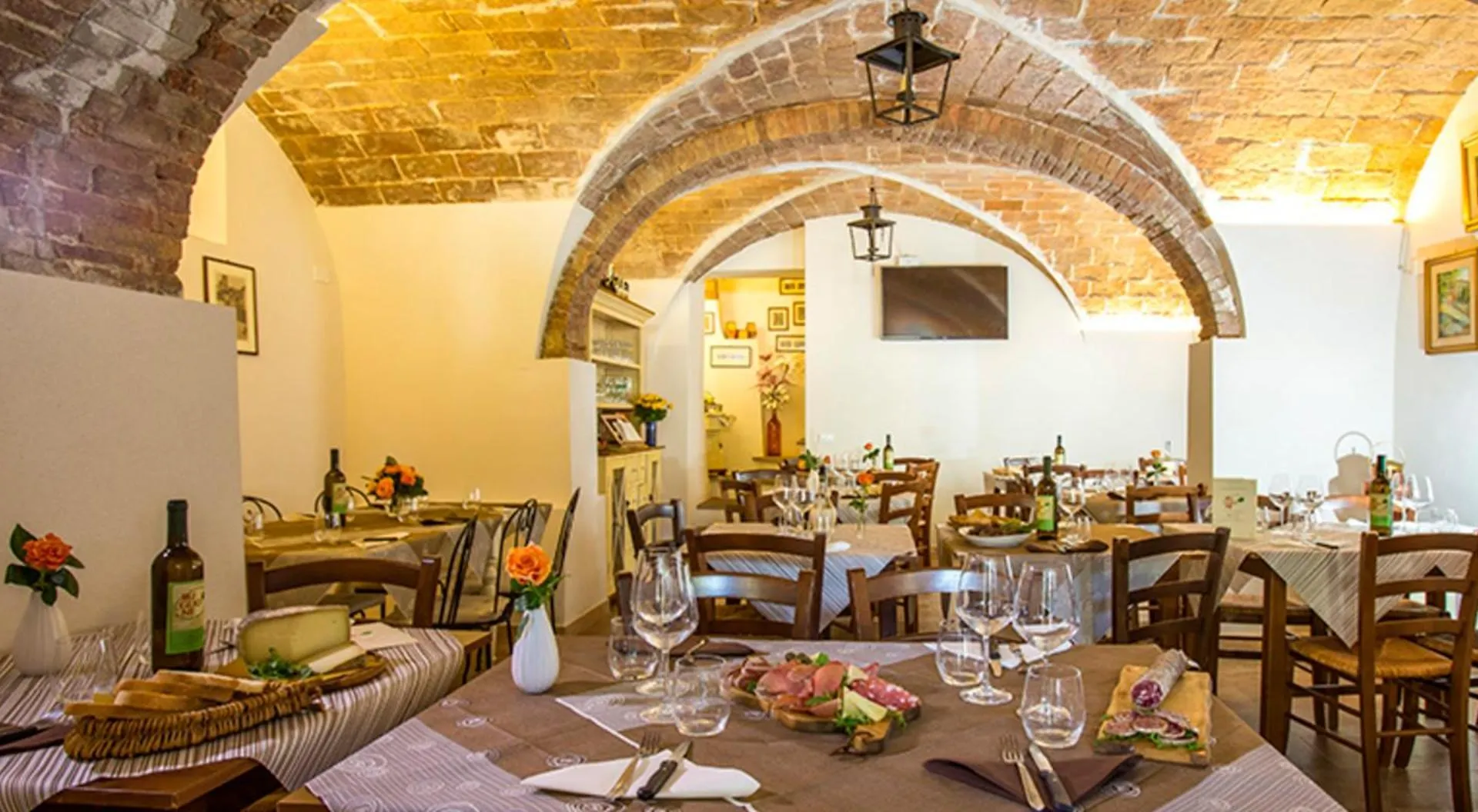 Authentic Tuscan Getaway Montecatini Val di Cecina Apartment